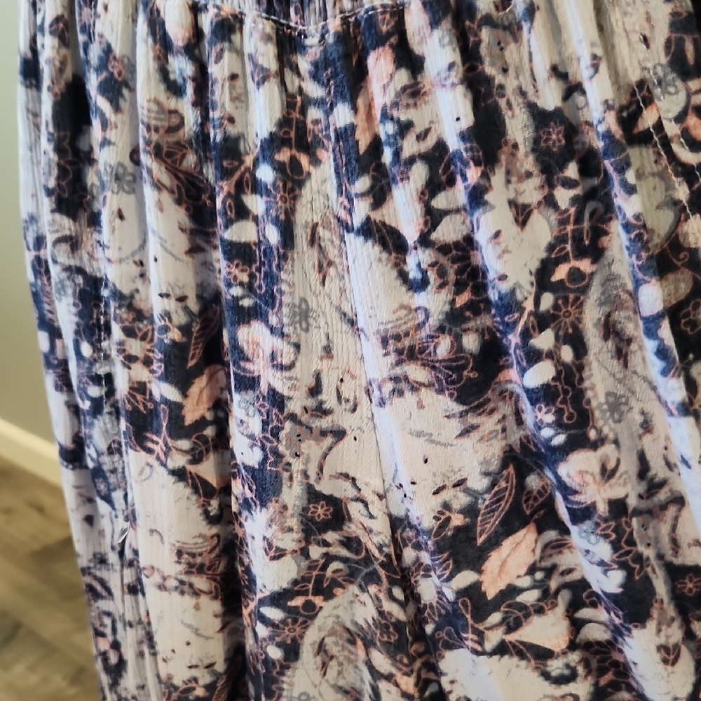 🧜‍♀️ 4/$30 Side-slit Flowy Pants with Smocked Waist Band - Picture 8 of 10